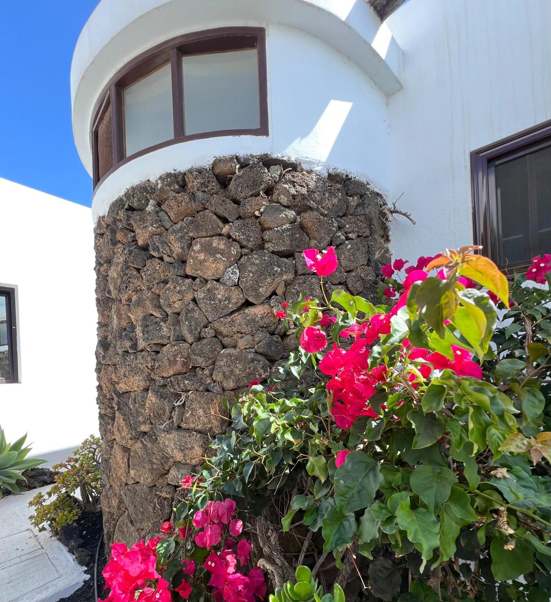 הוילה קוסטה טגוויסה Oasis En Lanzarote מראה חיצוני תמונה